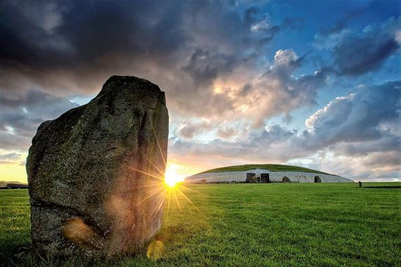 Newgrange. Newgrange.