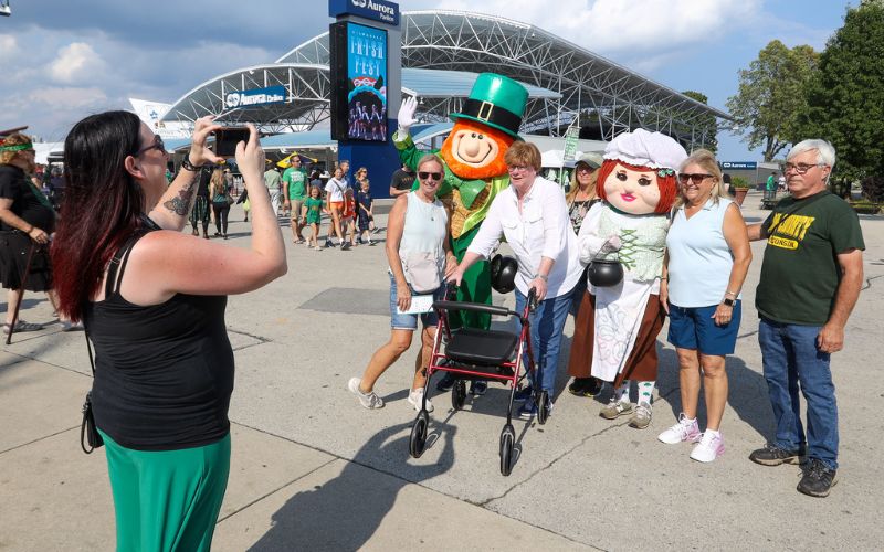 Milwaukee Irish Fest. Milwaukee Irish Fest.